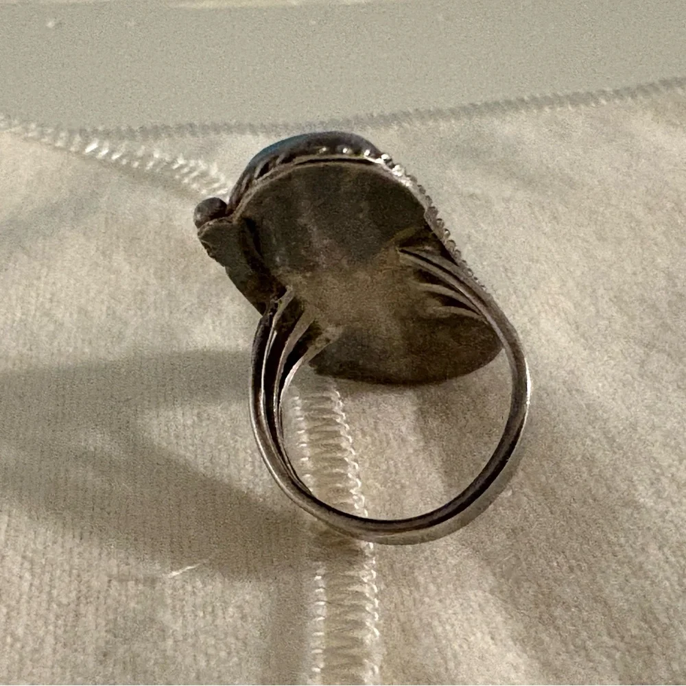 Turquoise Silver Ring - Picture 3 of 5